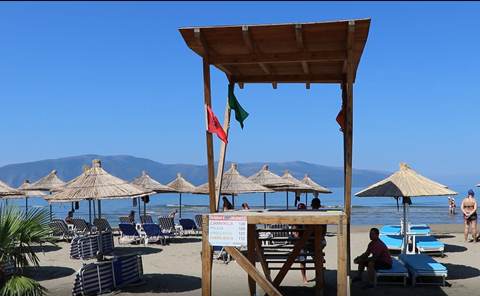Bllokohen 22 pika plazhesh ne Vlore: Shkak mungesa e vrojtuesve
